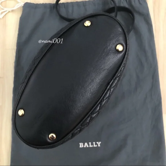 Vintage Bally Quilted Lambskin Shoulder Bag EUC - Picture 5 of 12